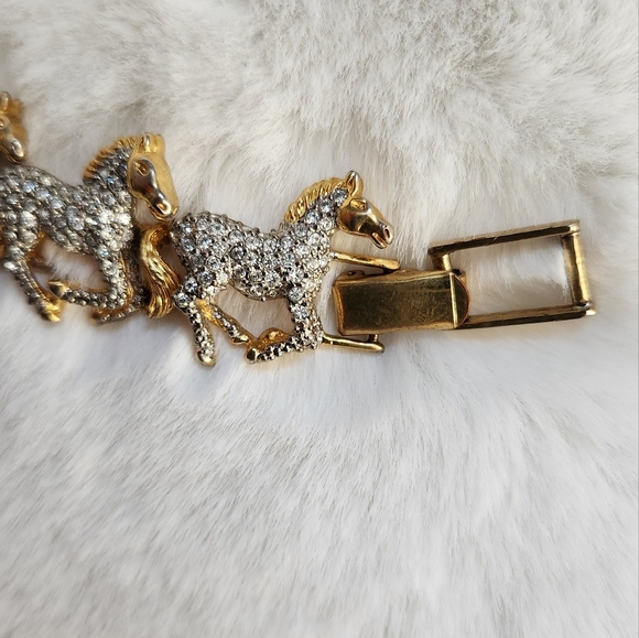 Butler Fifth Avenue Vintage Running Horses Crystal Bracelet - Picture 14 of 14